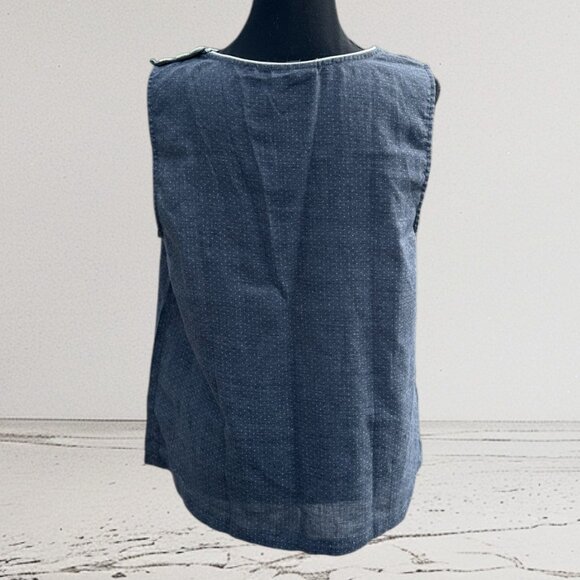 Women’s Blue Sleeveless Blouse with Button Detail – Classic & Feminine - Picture 2 of 2